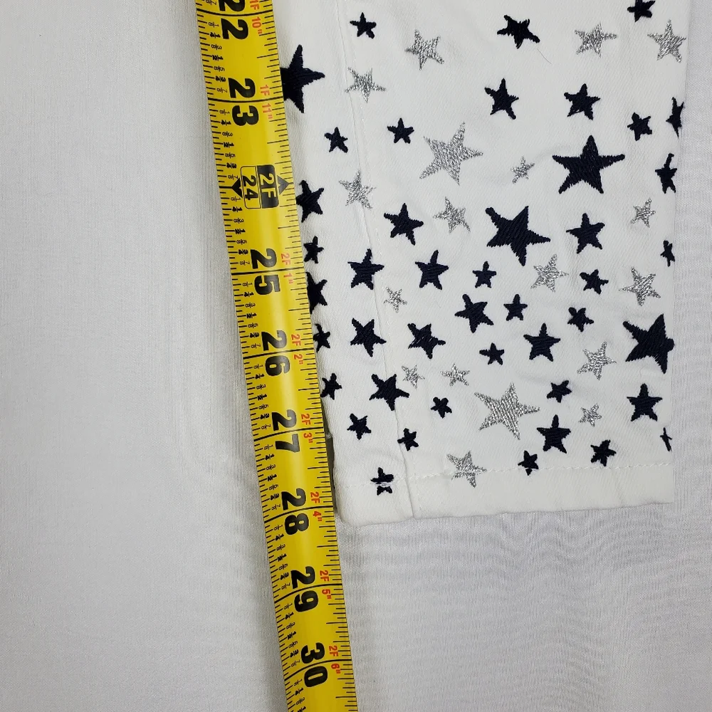 Vineyard Vines White Straight Leg Jeans w/ Blue & Silver Stars Embroidered Sz 00 - Picture 12 of 12